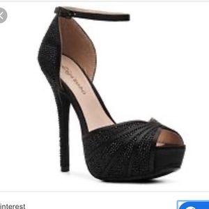 Sigo soho saira heels